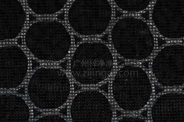 板式蜂窩活性炭過(guò)濾器具有比表面積大、吸附效率高、風(fēng)阻小、壽命長(zhǎng)等特點(diǎn)。